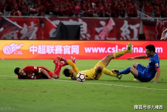 芬奇称赞替补阵容：防守出色 攻守转换流畅
