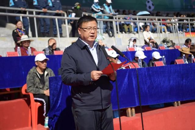 C罗领先收入榜，梅西和姆巴佩紧随其后